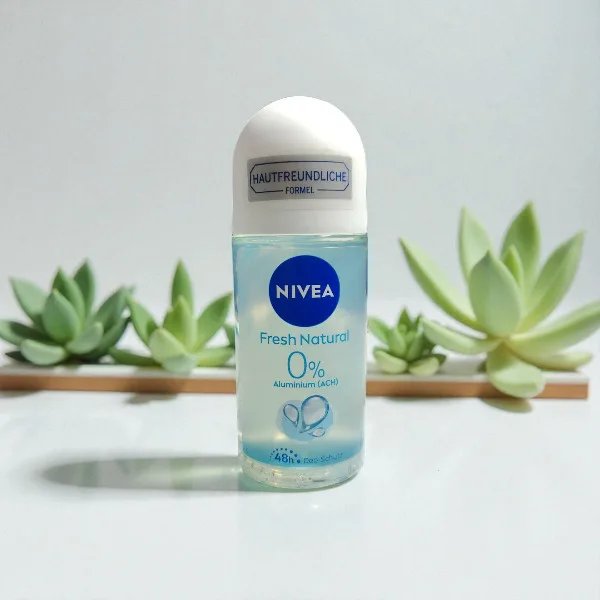 Nivea Fresh Natural Roll-On – 48 órás természetes frissesség tengeri kivonatokkal 50 ml