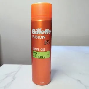 Gillette Fusion Sensitive Borotvagél – 200 ml