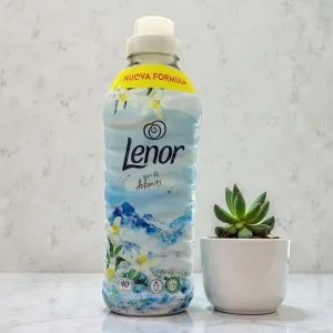 Lenor Dolomitok lehelete öblítő 840 ml