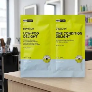 DevaCurl Low-Poo Delight Sampon és One Condition Delight Balzsam Duó Csomag – 2 x 30 ml (2 x 1 fl. oz.)